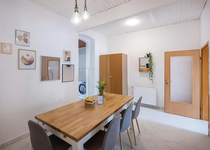 Apartman Wohlfuehlwohnung Mit 25 Qm Terrasse, Netflix